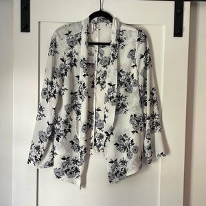 NWT Lush Kimono Style Top